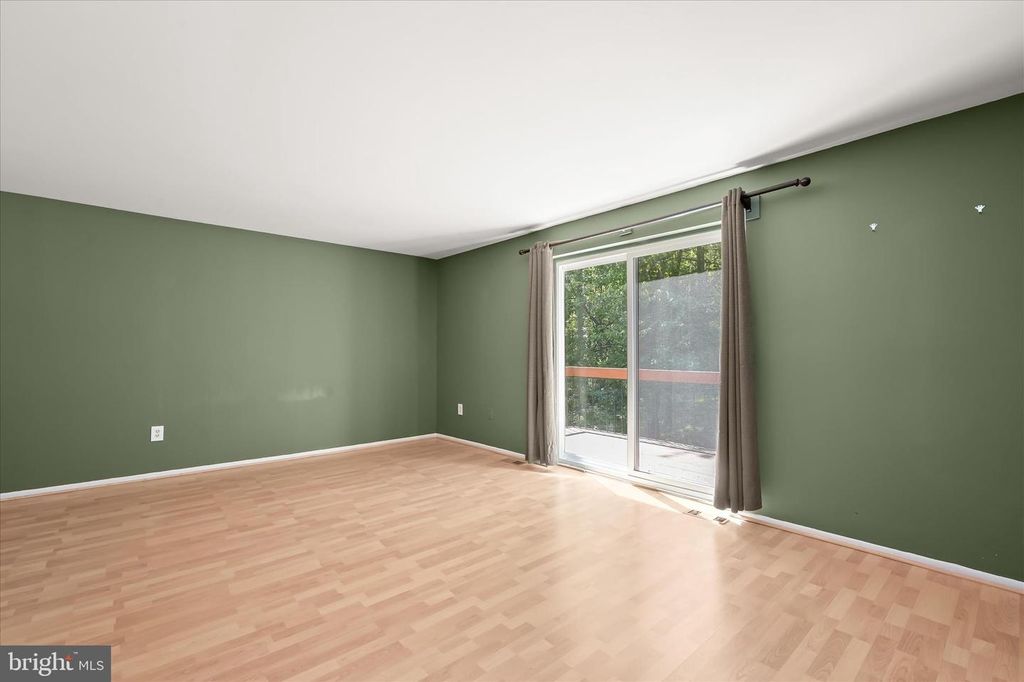 Image 13 of property listing at 9015 MOVING WATER LN, Columbia, MD 21046