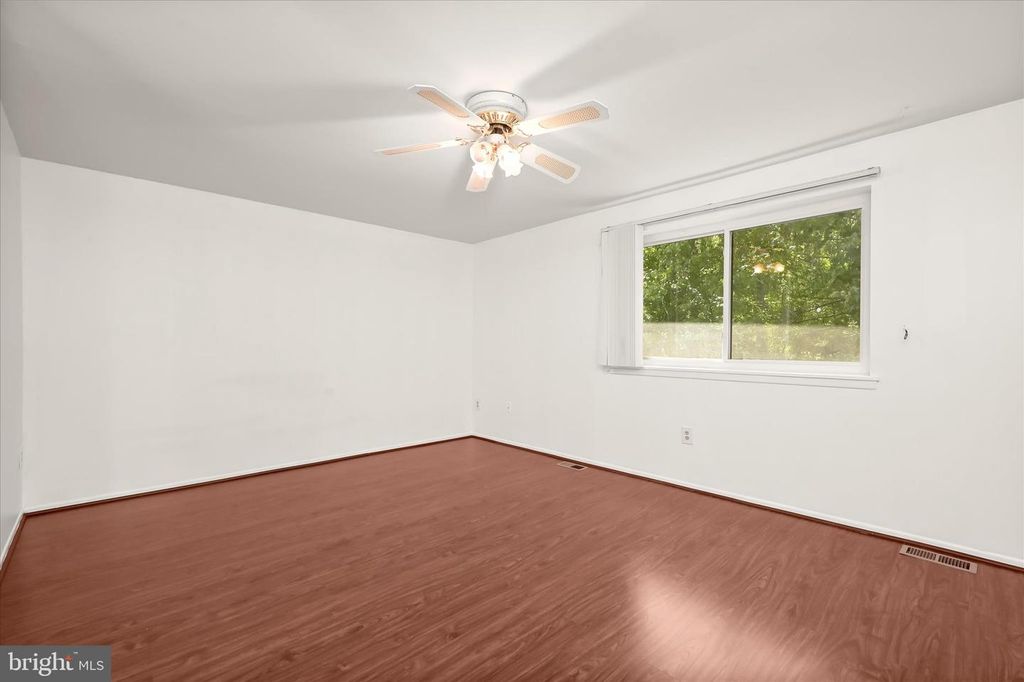 Image 25 of property listing at 9015 MOVING WATER LN, Columbia, MD 21046