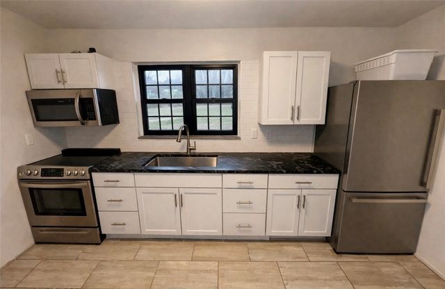 58 Evergreen Ter, Uniontown, PA 15401