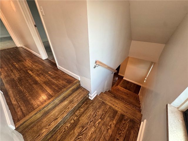 58 Evergreen Ter, Uniontown, PA 15401