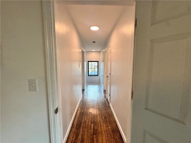 58 Evergreen Ter, Uniontown, PA 15401