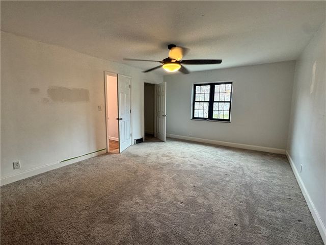 58 Evergreen Ter, Uniontown, PA 15401