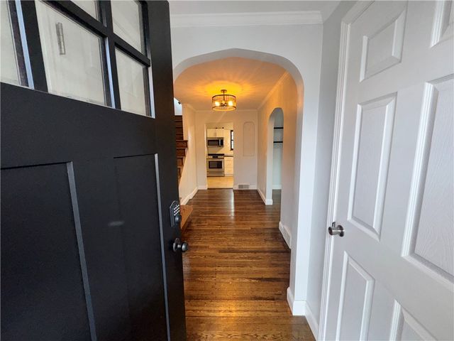 58 Evergreen Ter, Uniontown, PA 15401