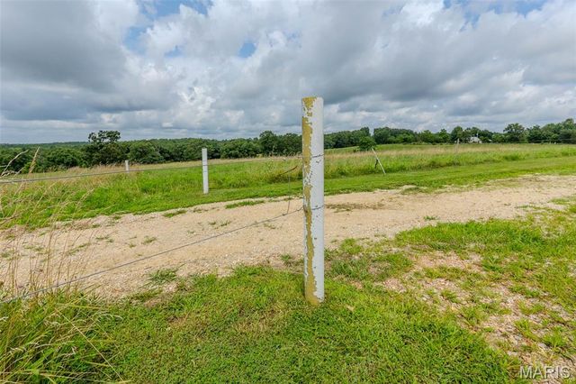 20372 County Road 6380, Newburg, MO 65550