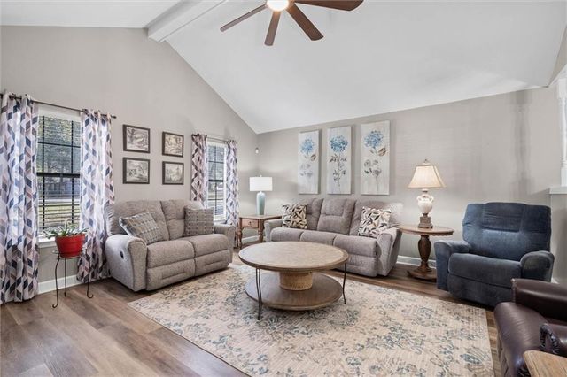 6930 Ching Lynch Road, Mobile, AL 36618