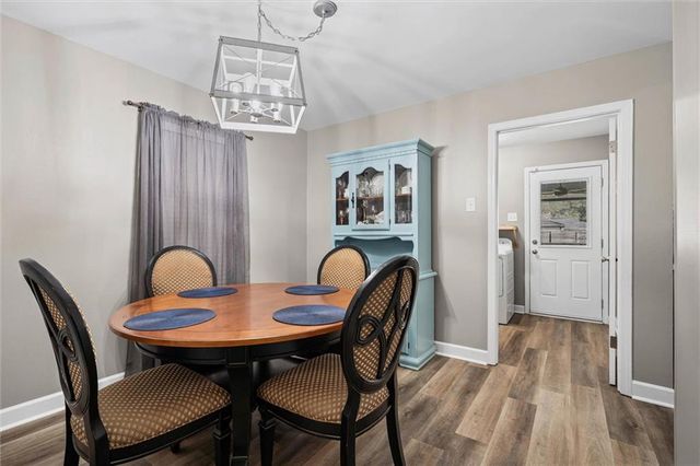 6930 Ching Lynch Road, Mobile, AL 36618