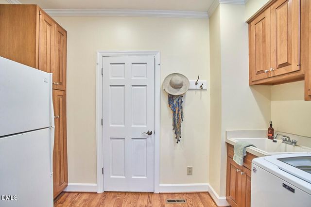 3105 Whitfield Road, Chapel Hill, NC 27514