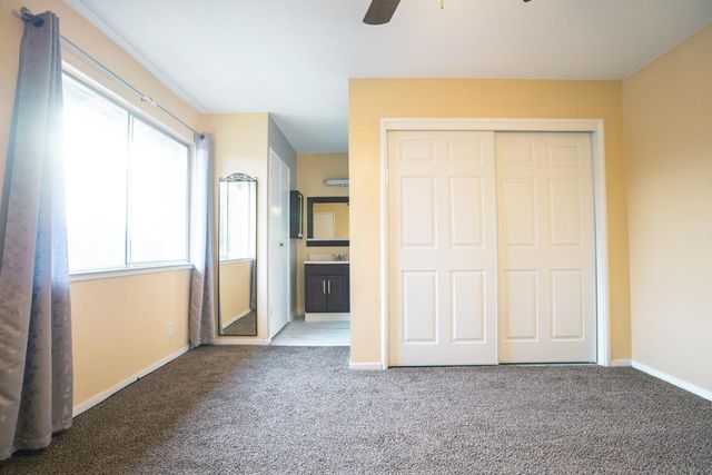 4467 Dorset St, Stockton, CA 95207