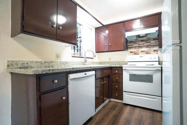 4467 Dorset St, Stockton, CA 95207