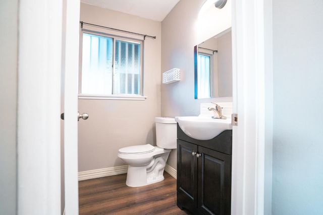 4467 Dorset St, Stockton, CA 95207