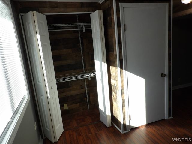 10332 Transit Road, Amherst, NY 14051