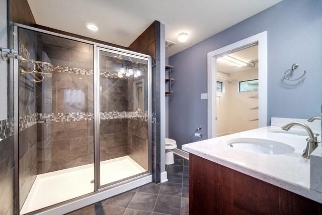 2002 Tramson DR 105C, Austin, TX 78741