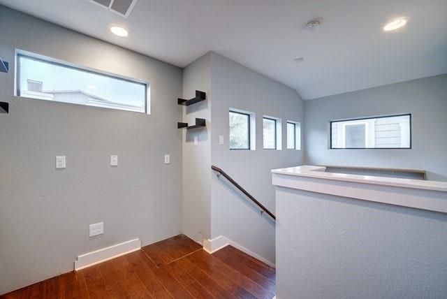 2002 Tramson DR 105C, Austin, TX 78741