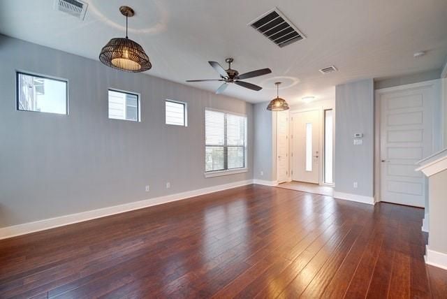 2002 Tramson DR 105C, Austin, TX 78741