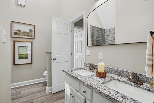 9638 N Wayne Avenue, Kansas City, MO 64155