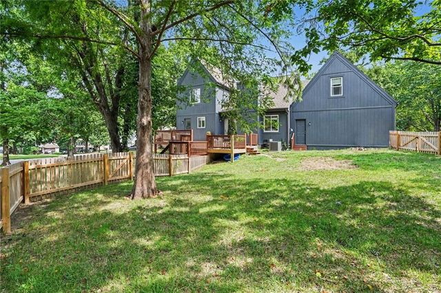 9638 N Wayne Avenue, Kansas City, MO 64155