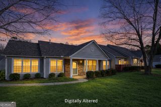 2356 Barrett Cottage Place 16, Marietta, GA 30066