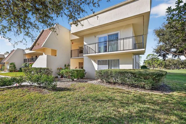 7880 PALM AIRE LANE 205, Sarasota, FL 34243