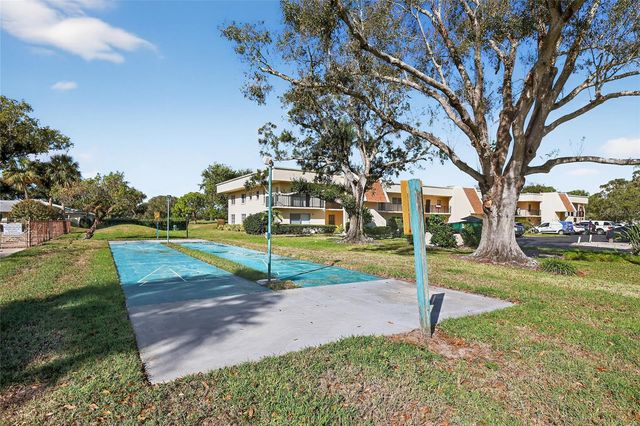 7880 PALM AIRE LANE 205, Sarasota, FL 34243