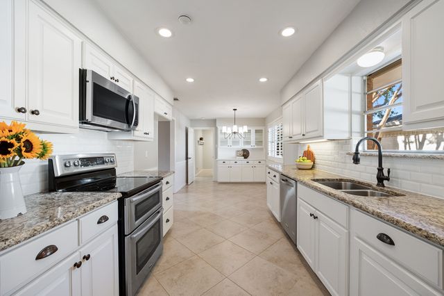 7406 La Manga Drive, Dallas, TX 75248