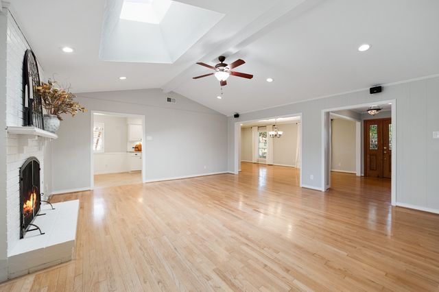 7406 La Manga Drive, Dallas, TX 75248