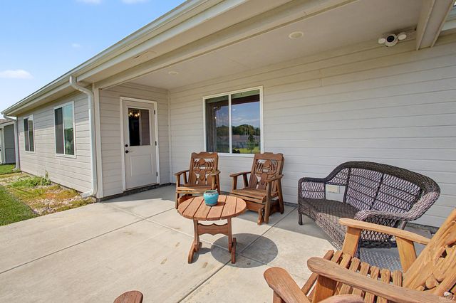9168 Dave Drive, Manhattan, KS 66502