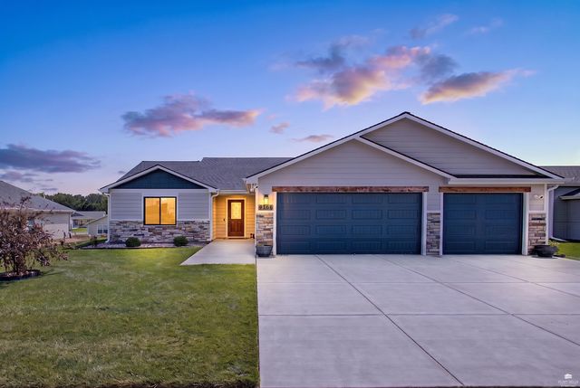 9168 Dave Drive, Manhattan, KS 66502