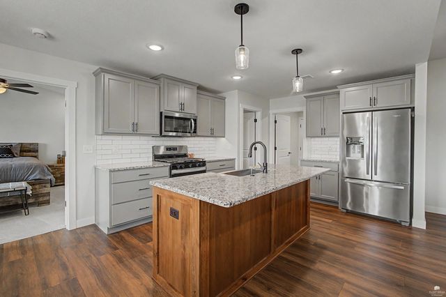 9168 Dave Drive, Manhattan, KS 66502