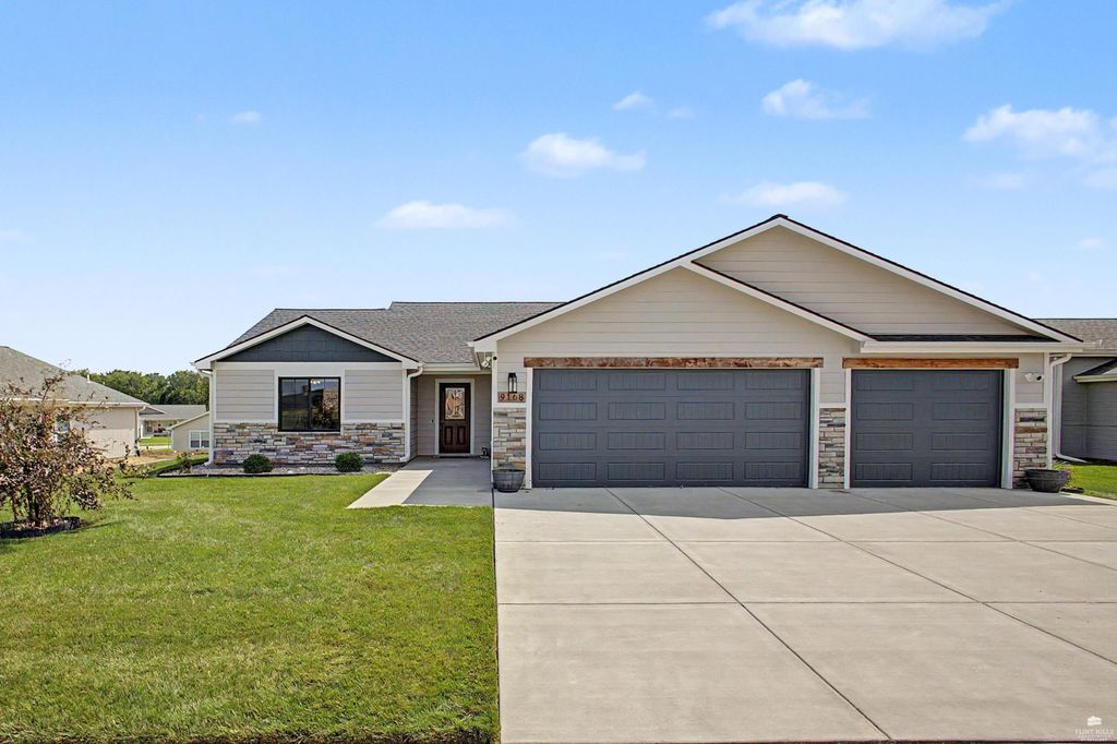 9168 Dave Drive, Manhattan, KS 66502