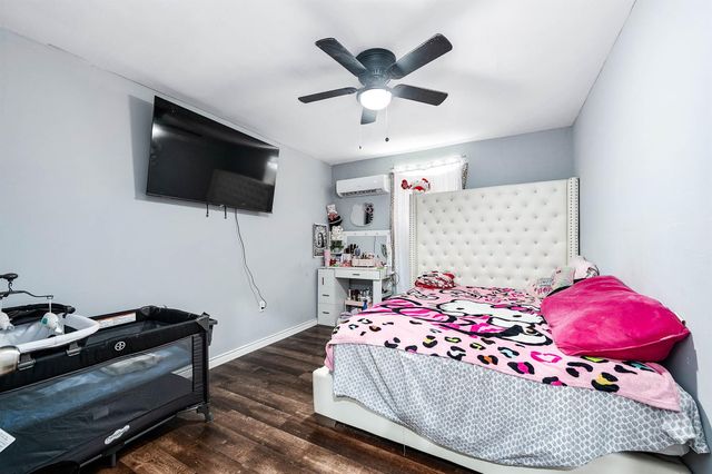 539 Melbourne Street, Houston, TX 77022