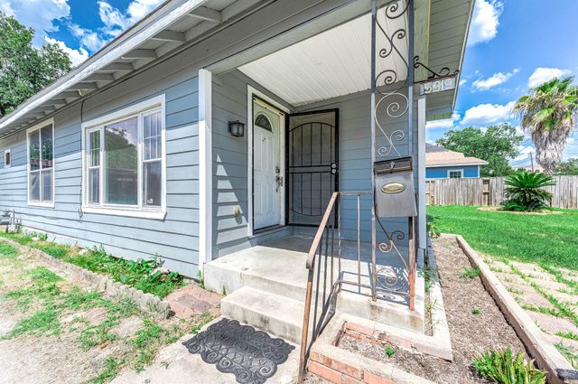 539 Melbourne Street, Houston, TX 77022