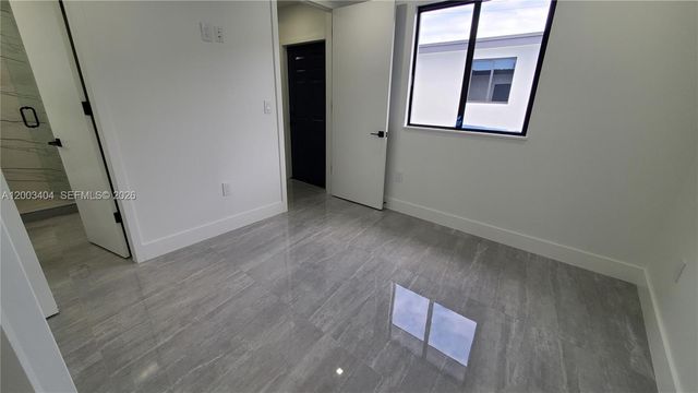 40 SW 34th Ave C, Miami, FL 33135