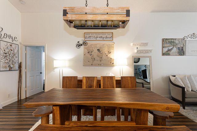 316 Hammocks Trail, Greenacres, FL 33413