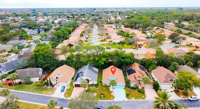 316 Hammocks Trail, Greenacres, FL 33413