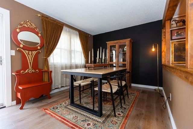 1249 S Belcrest Avenue, Springfield, MO 65804