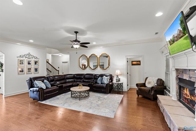 16132 Chowning Drive, Harvest, AL 35749