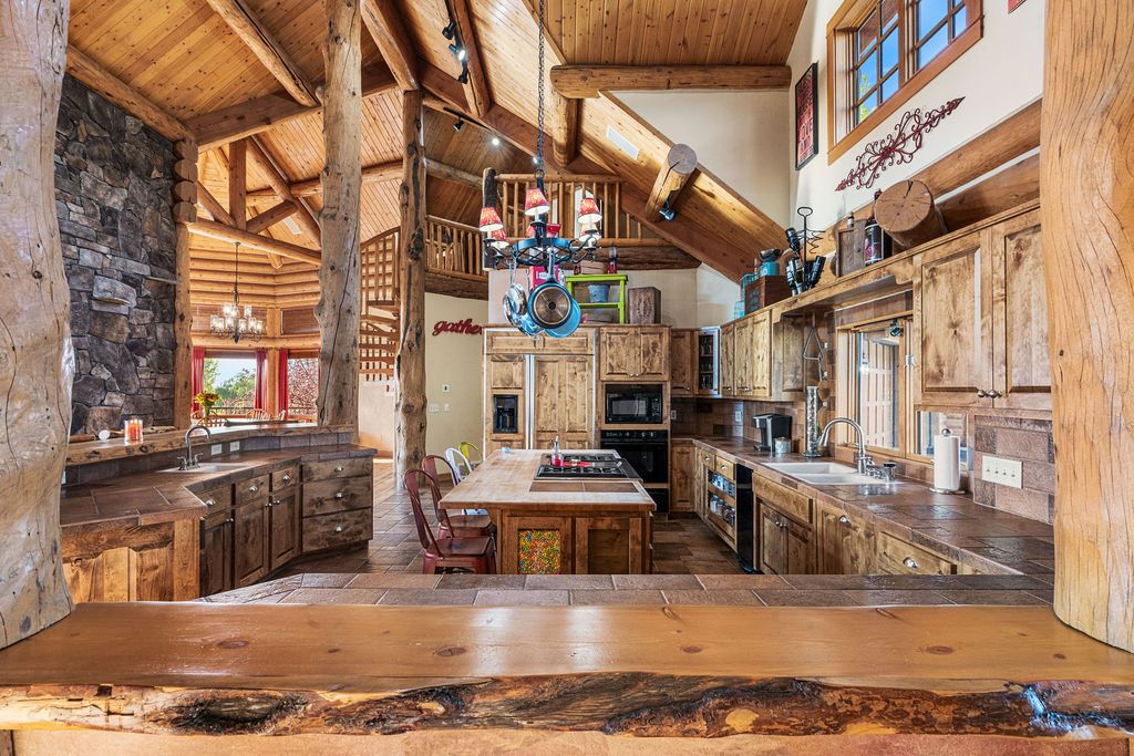 524 Arrow Hill Drive, Hamilton, MT 59840 photo 7