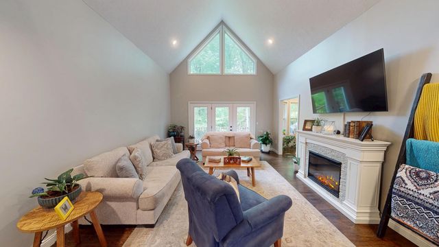 120 Cole Lane, Jamestown, KY 42629