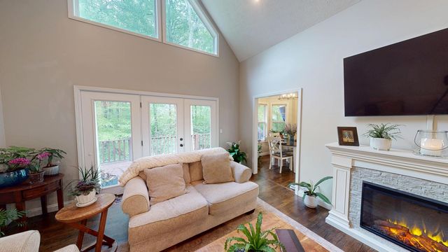 120 Cole Lane, Jamestown, KY 42629