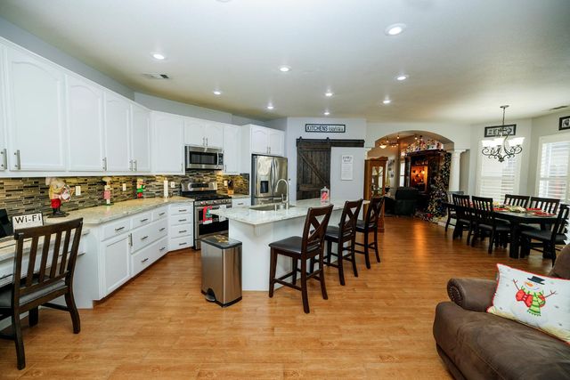 6529 Tassle Cir, Hughson, CA 95326