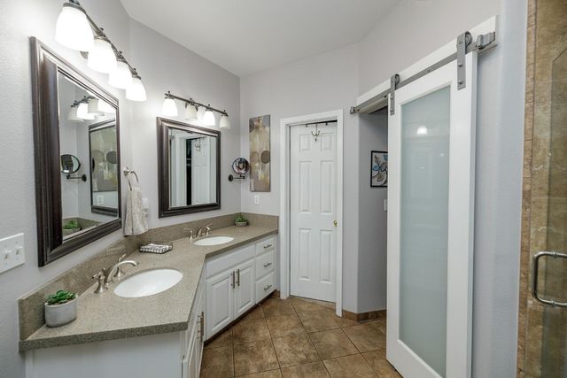 6529 Tassle Cir, Hughson, CA 95326