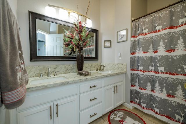 6529 Tassle Cir, Hughson, CA 95326