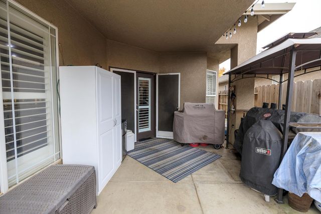 6529 Tassle Cir, Hughson, CA 95326