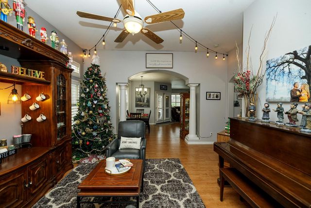 6529 Tassle Cir, Hughson, CA 95326