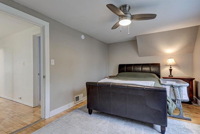 727 N BENNETT STREET, Appleton, WI 54914