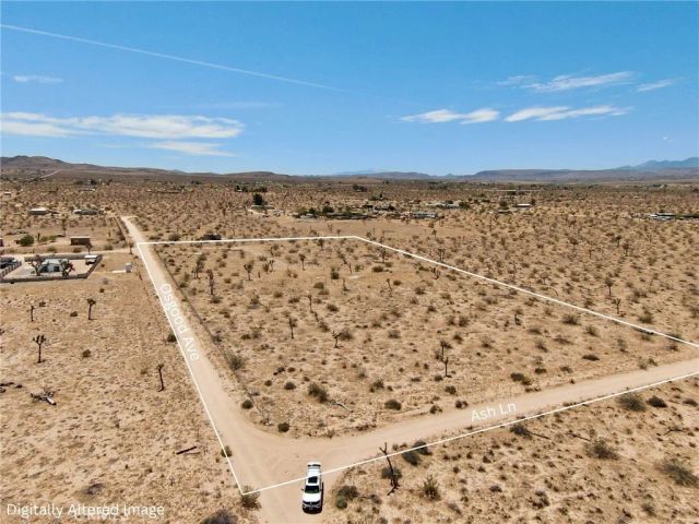 1903 Osgood, Landers, CA 92285