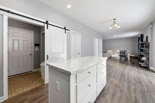 1285 Bluejack Lane, Heath, OH 43056