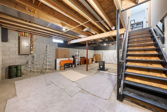 1285 Bluejack Lane, Heath, OH 43056