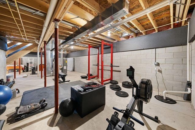 1285 Bluejack Lane, Heath, OH 43056