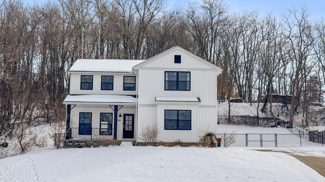 1285 Bluejack Lane, Heath, OH 43056